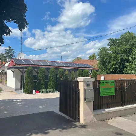 Tutti Апартаменты Балатонлелле